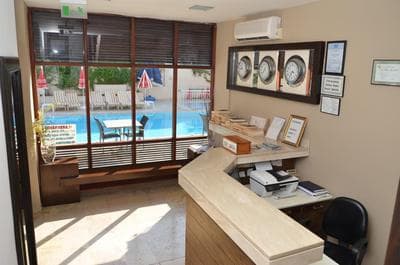 Melissa Moment Apart - Image 2