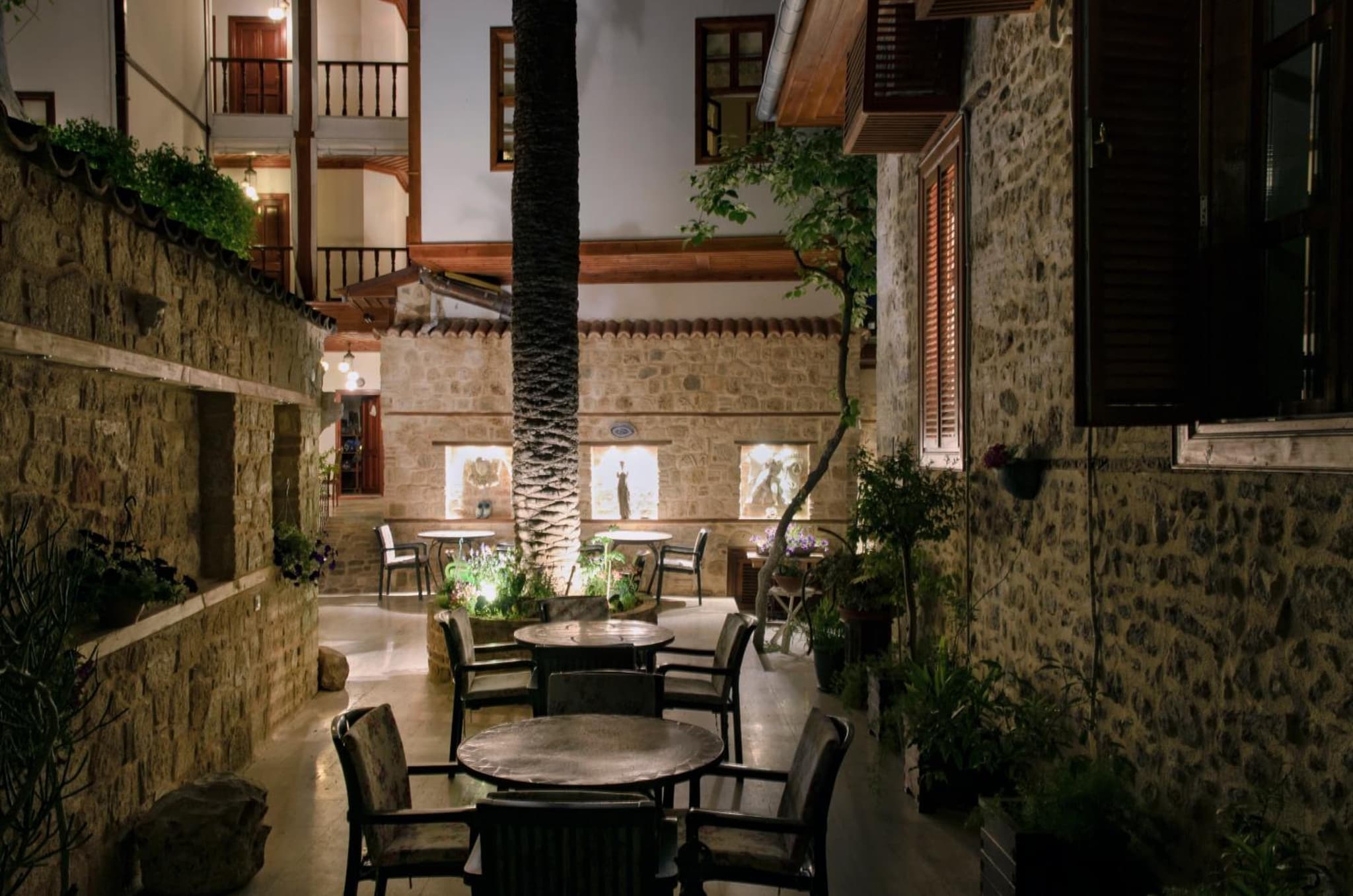 White Garden Hotel-Adult Only - Image 3