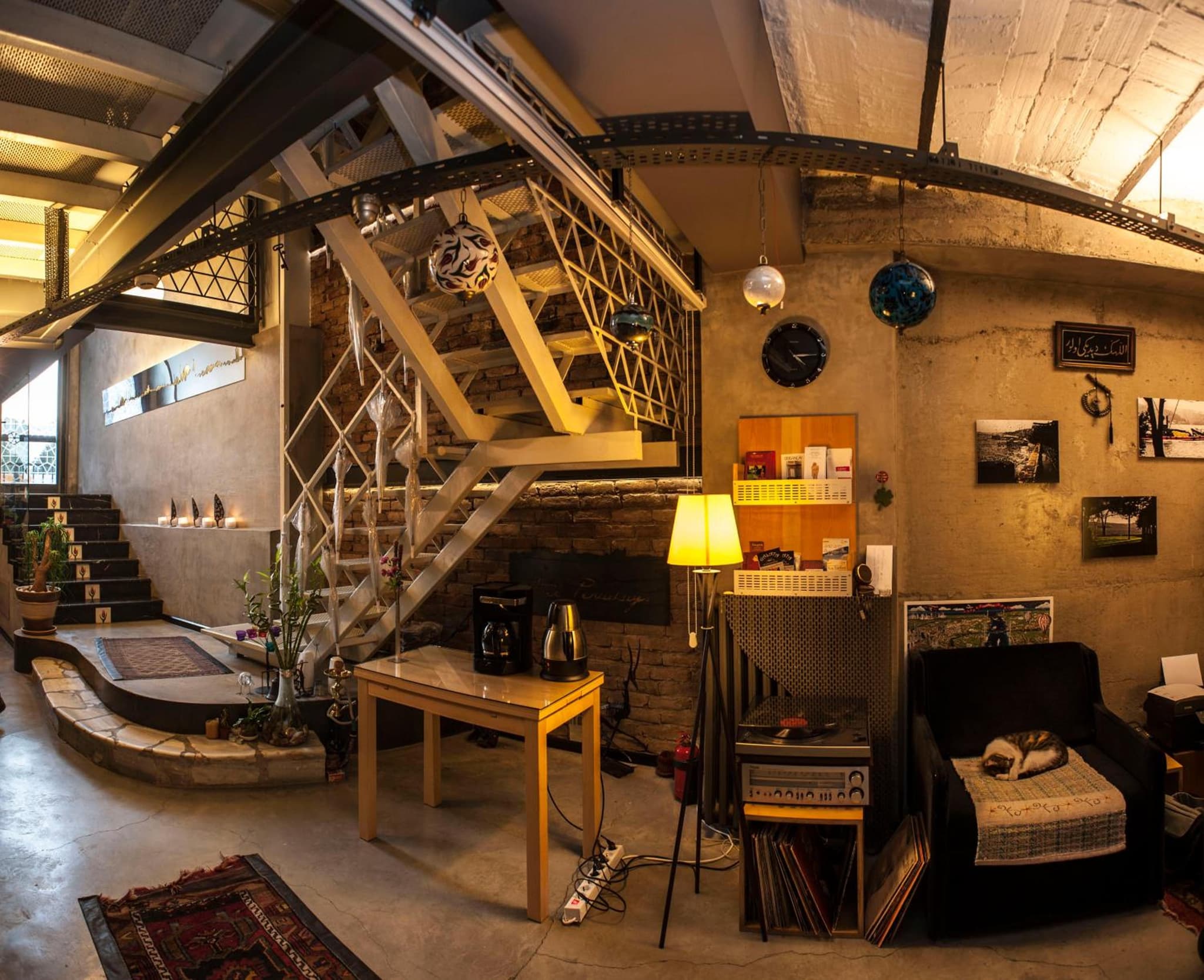 Peradays - Image 2