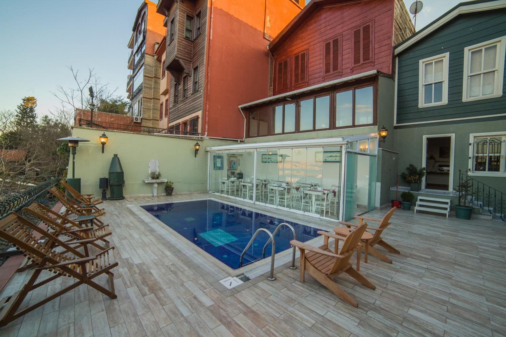 HHK Hotel - Image 3