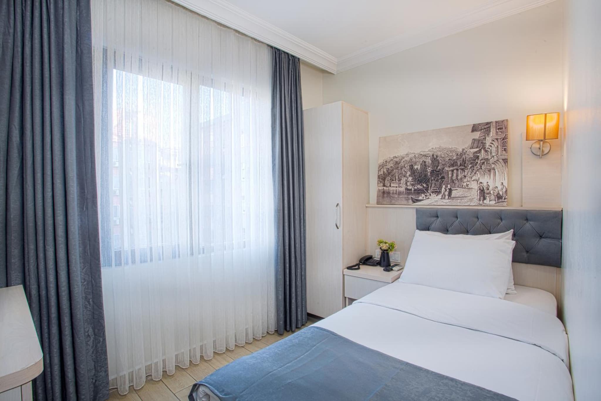 Sim Otel - Image 2