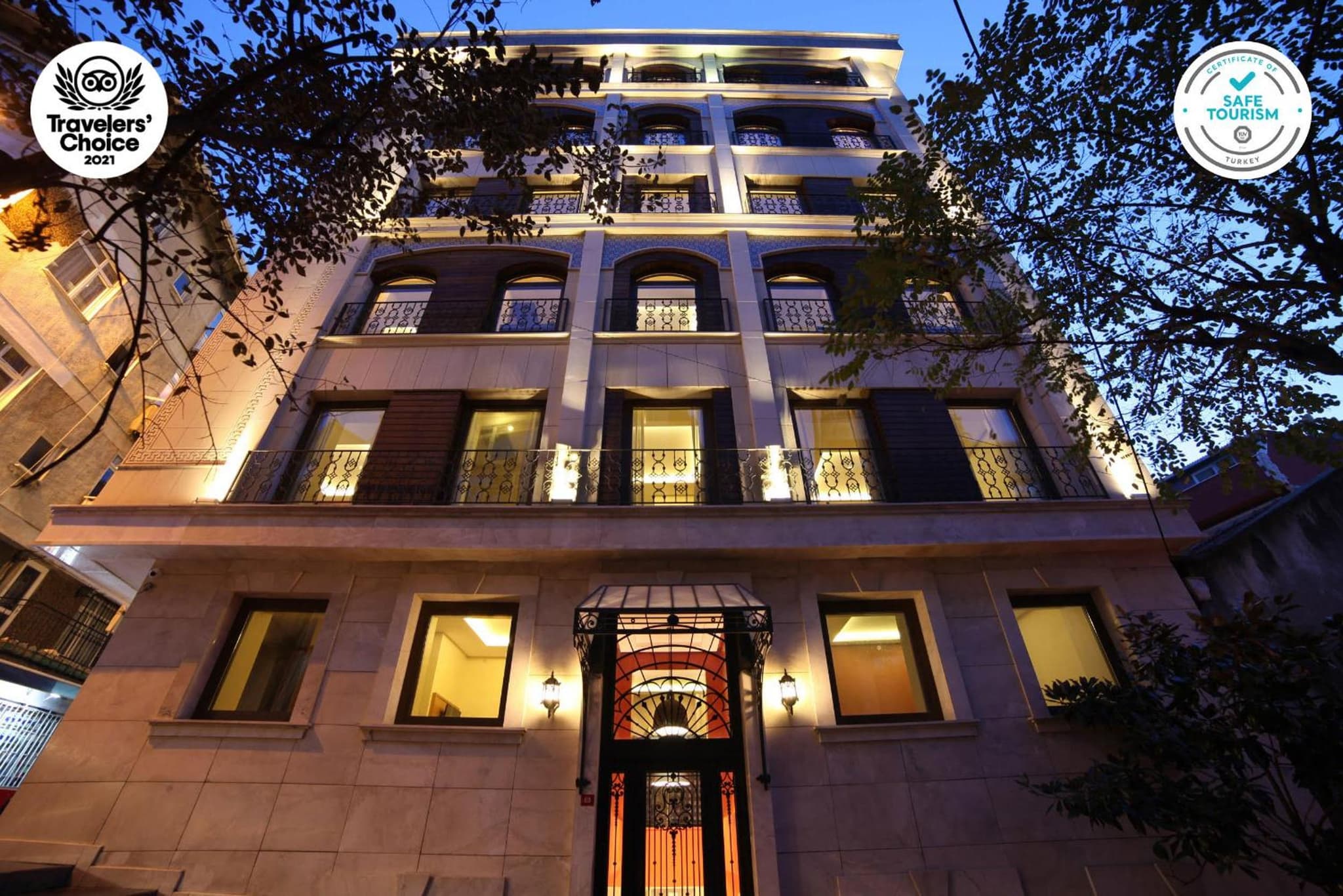 The Fox Otel - Image 1