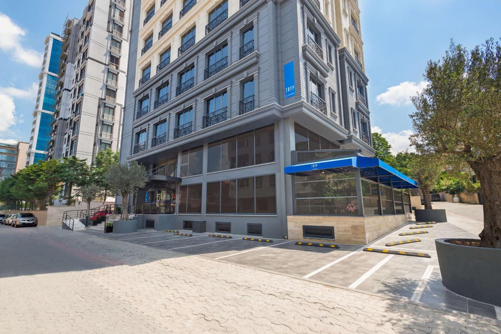 Tryp by Wyndham İstanbul Atasehir - Image 1