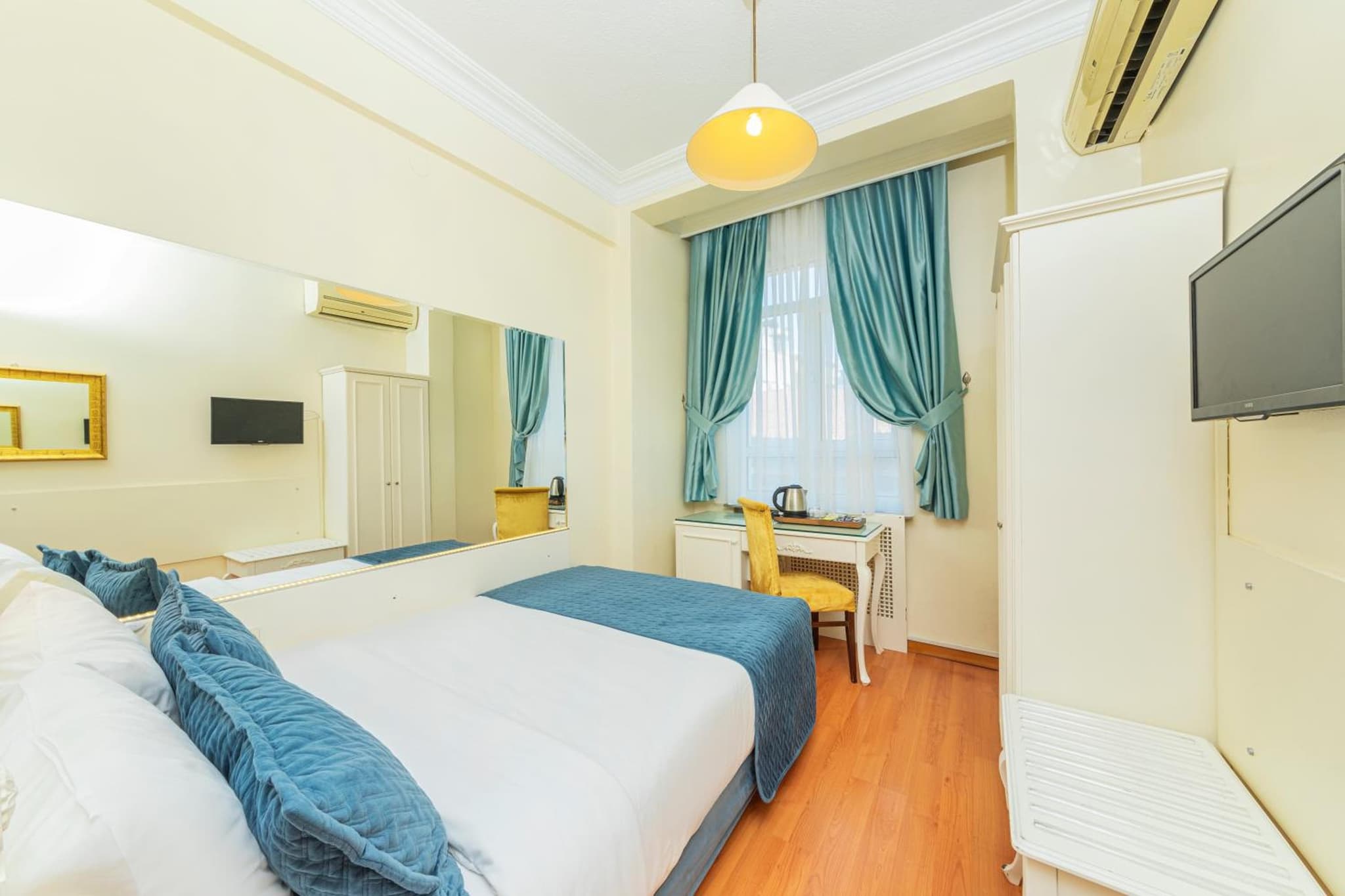 Ipek Palas Otel - Image 2