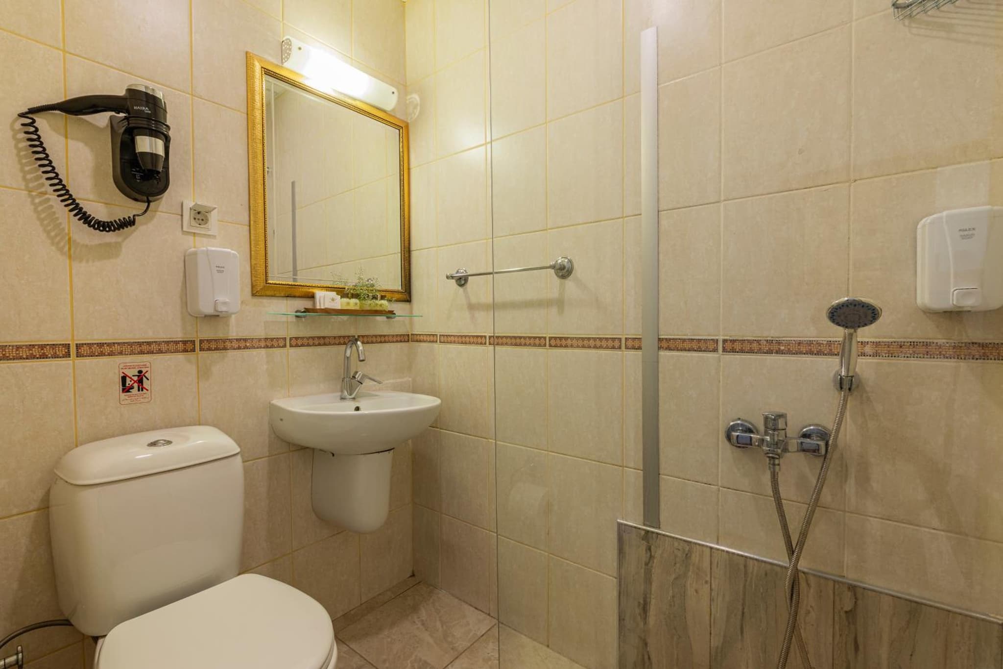 Ipek Palas Otel - Image 4