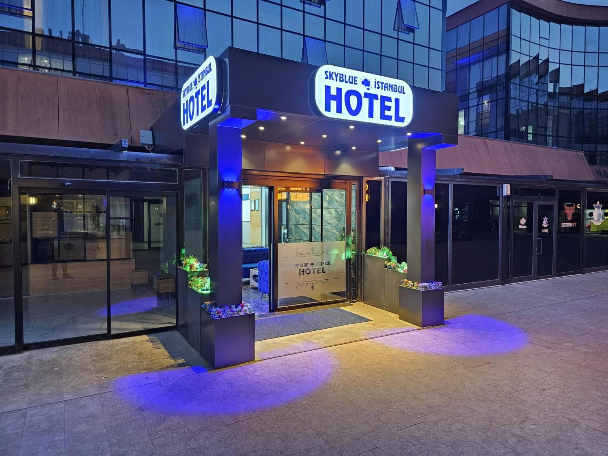 SKYBLUE İSTANBUL OTEL - Image 2