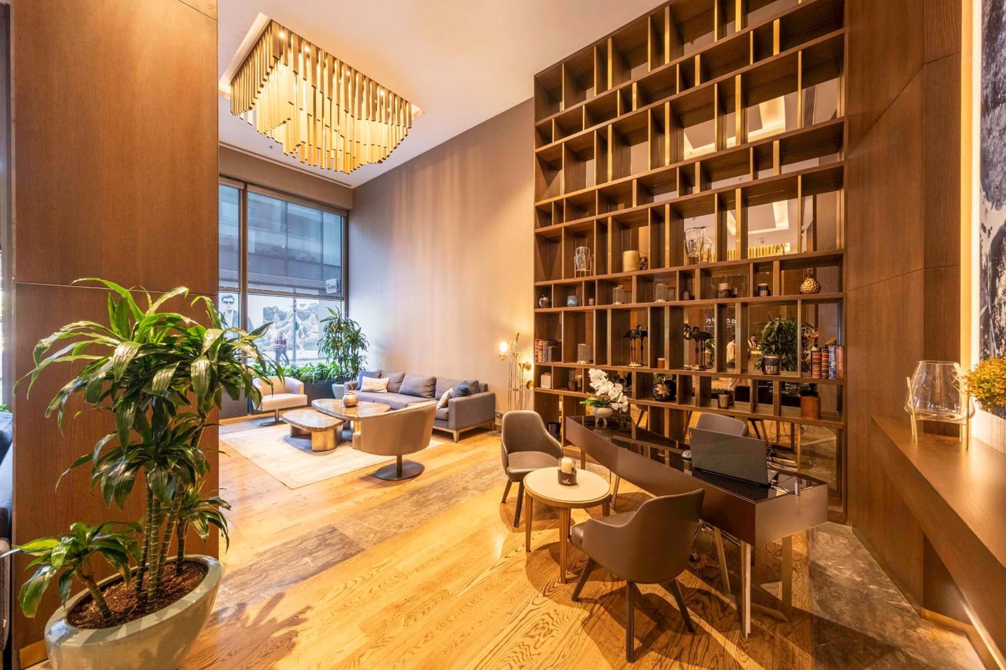 Radisson Residences Vadistanbul - Image 2