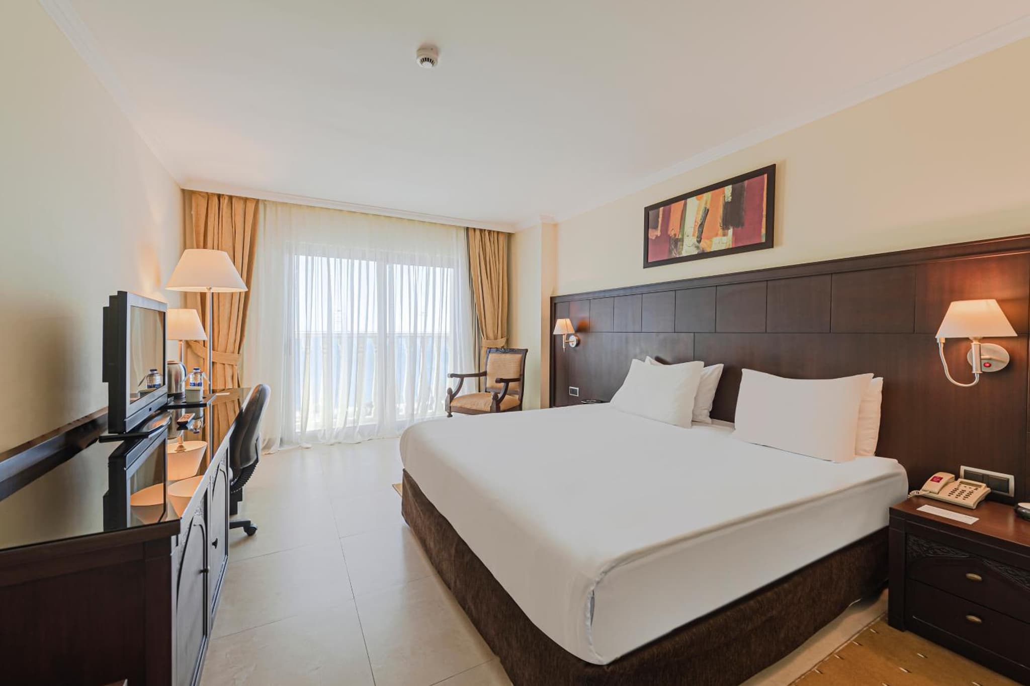 Crowne Plaza Antalya, an IHG Hotel - Image 3