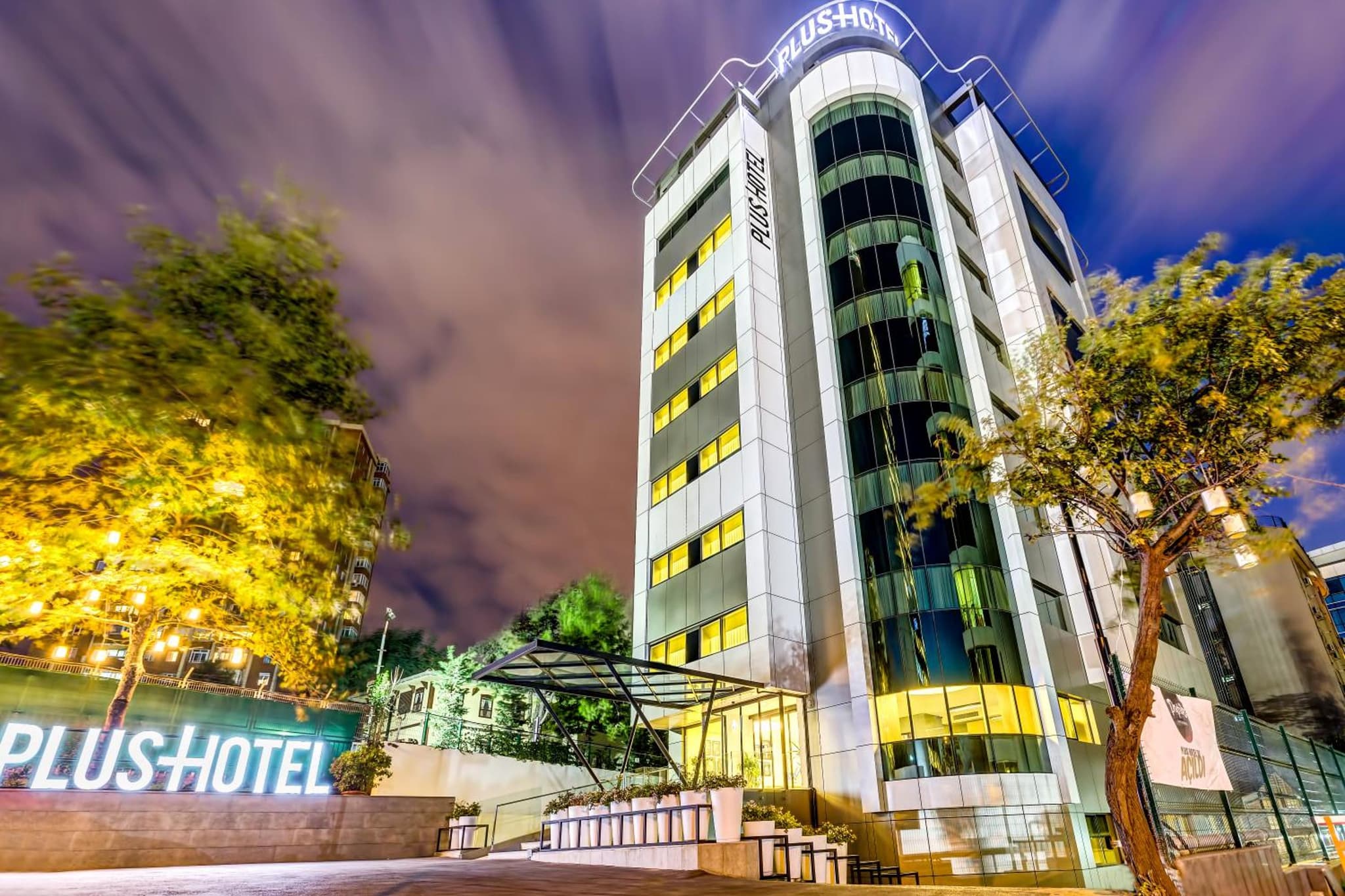 Plus Hotel Bostancı Ataşehir - Image 2