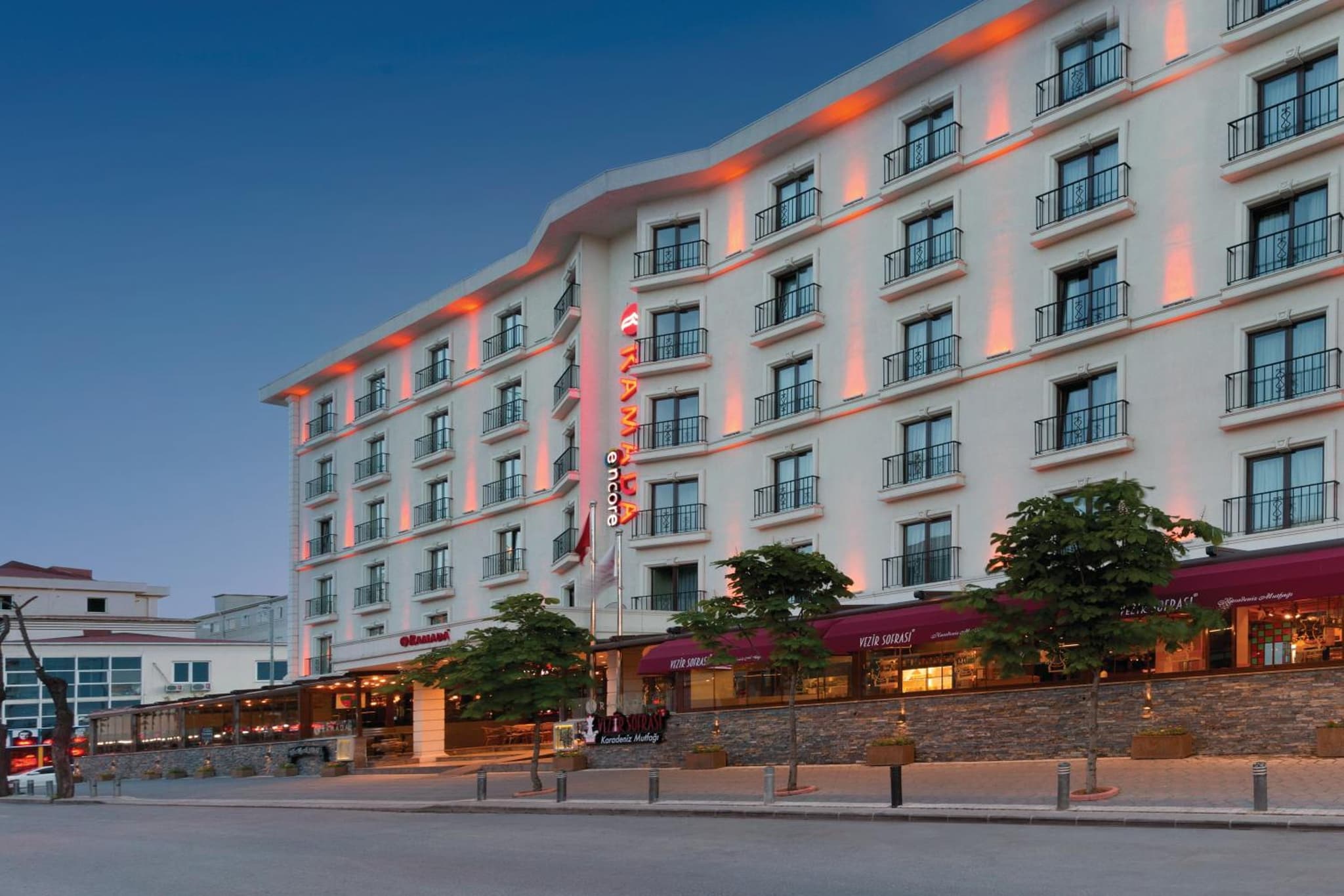 Ramada by Wyndham İstanbul Florya - Image 1