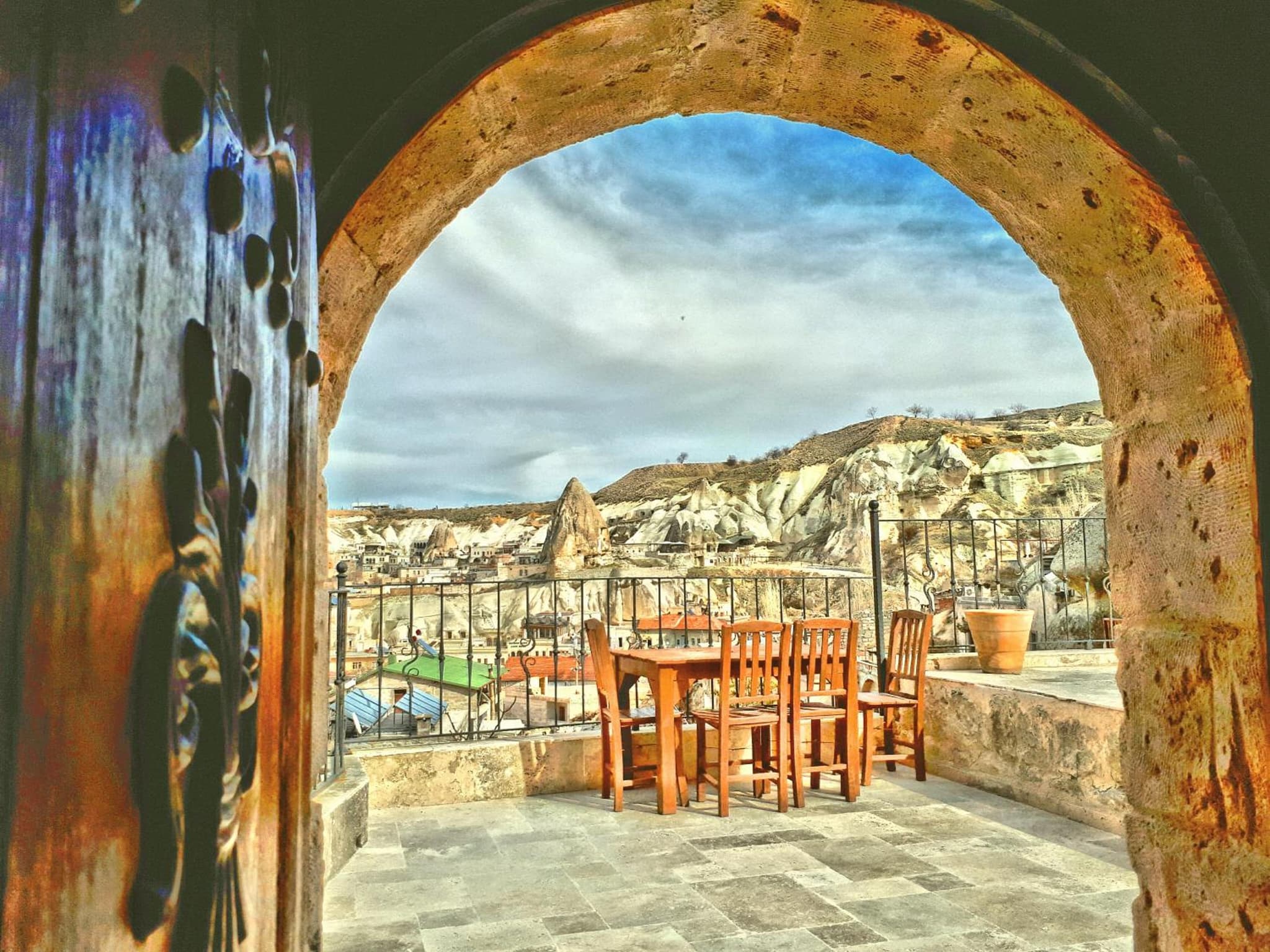 Grand Cave Suites - Image 2