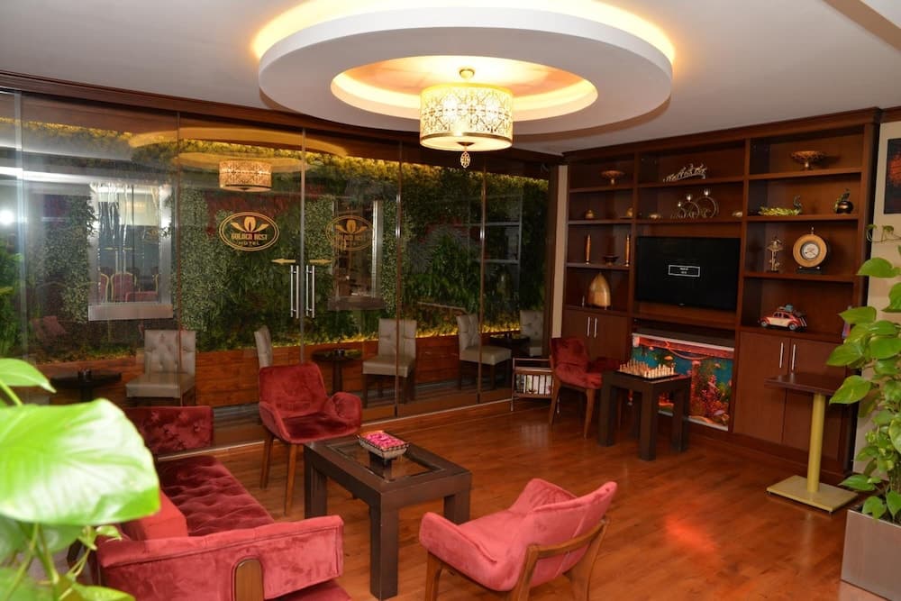 Golden Siyav Otel - Image 4
