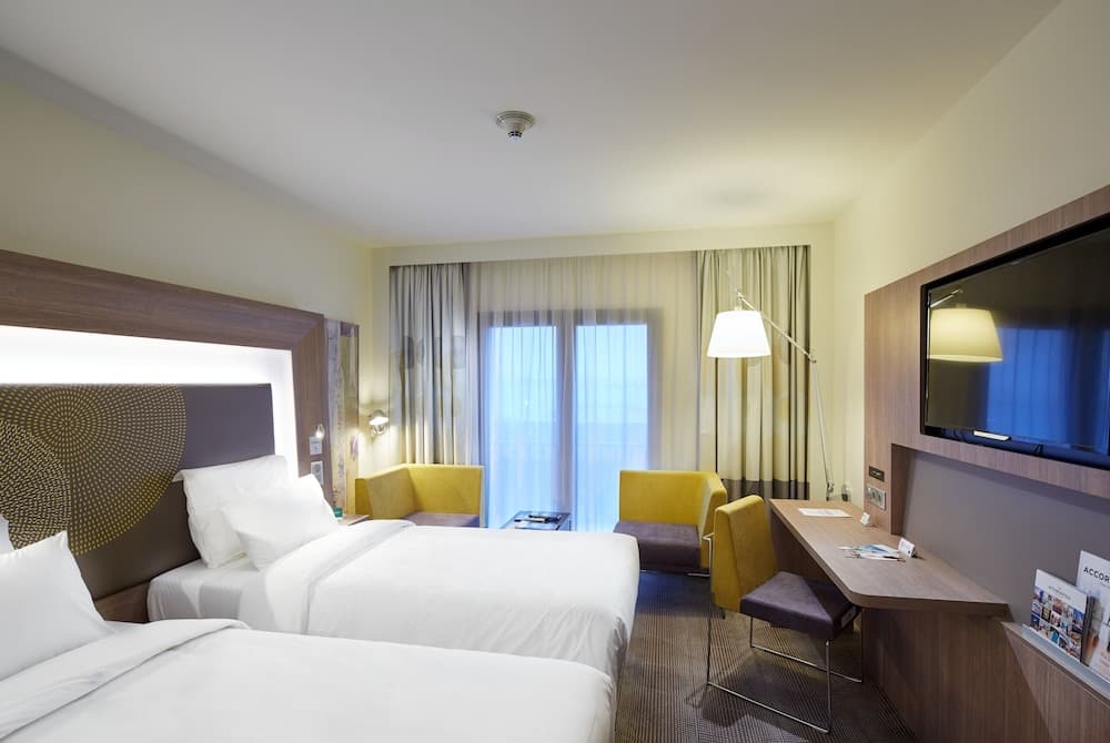 Novotel İstanbul Boğazı - Image 4