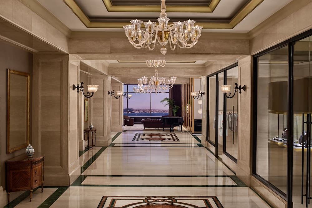 The Ritz-Carlton, İstanbul - Image 4