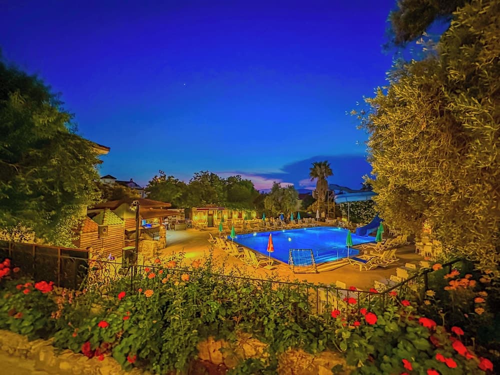 Zehra Tatil Köyü - Alkolsüz Herşey Dahil - Image 4