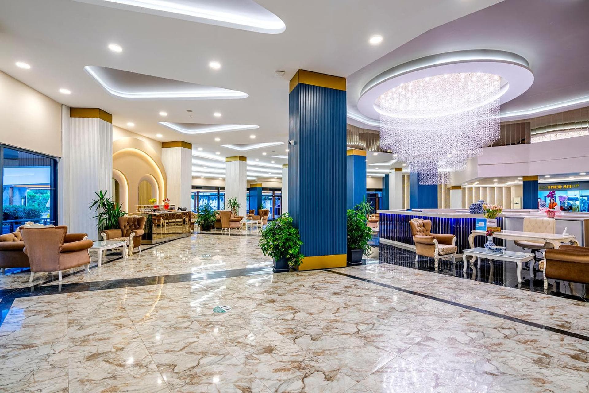 Blue Star Hotel - Image 3