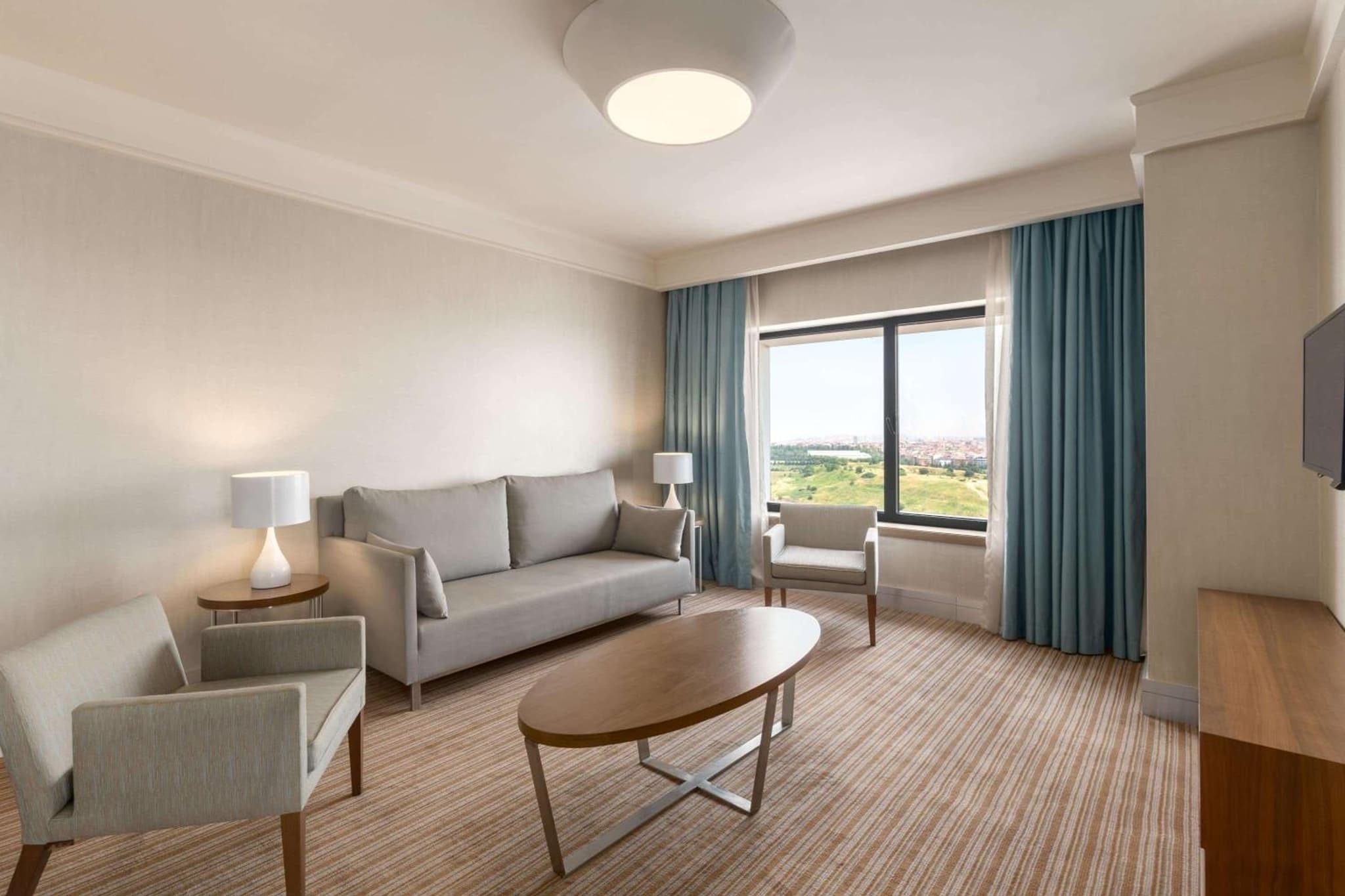 Ramada Plaza By Wyndham İstanbul Tekstilkent - Image 3