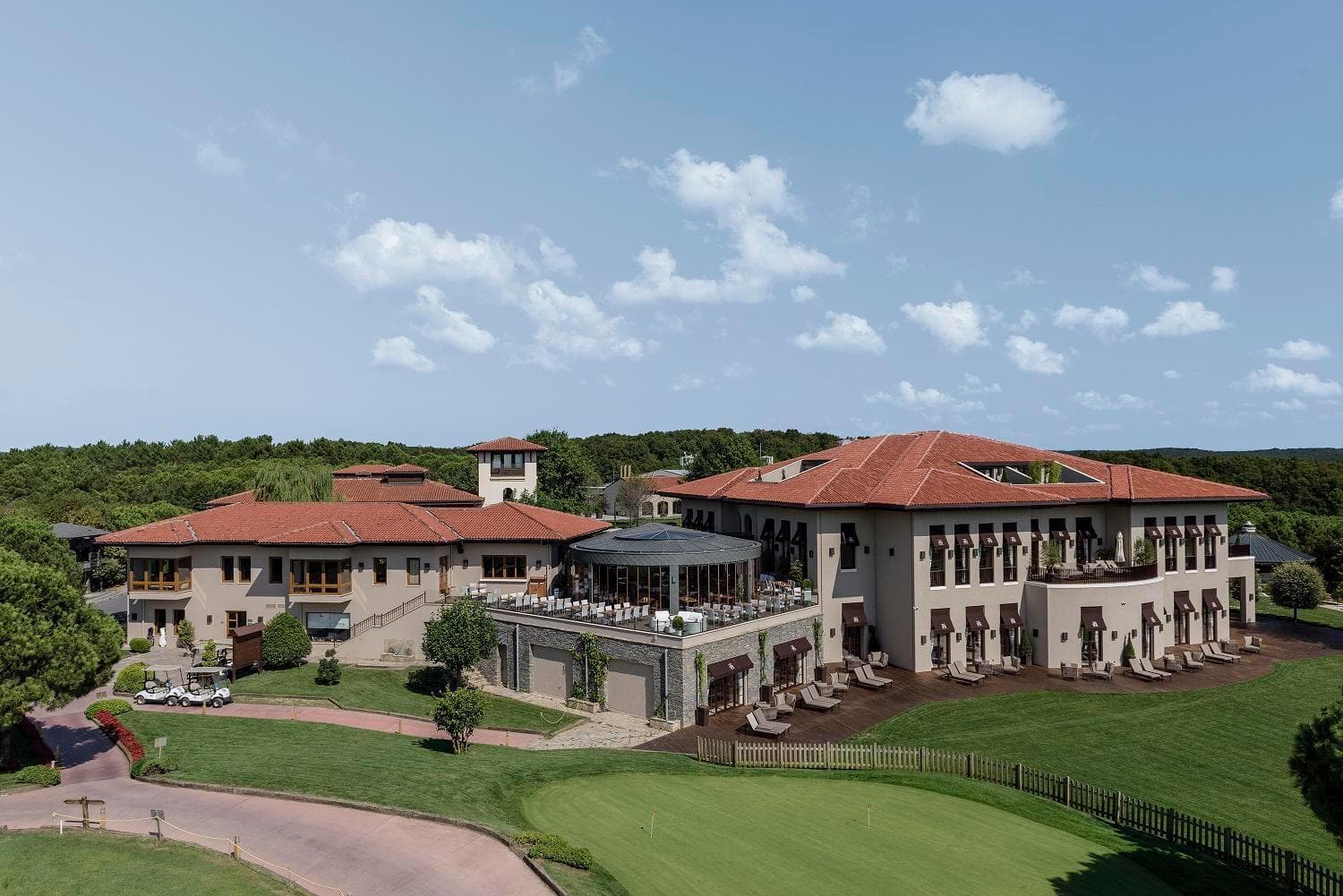 Kemer Country Otel İstanbul - Image 3