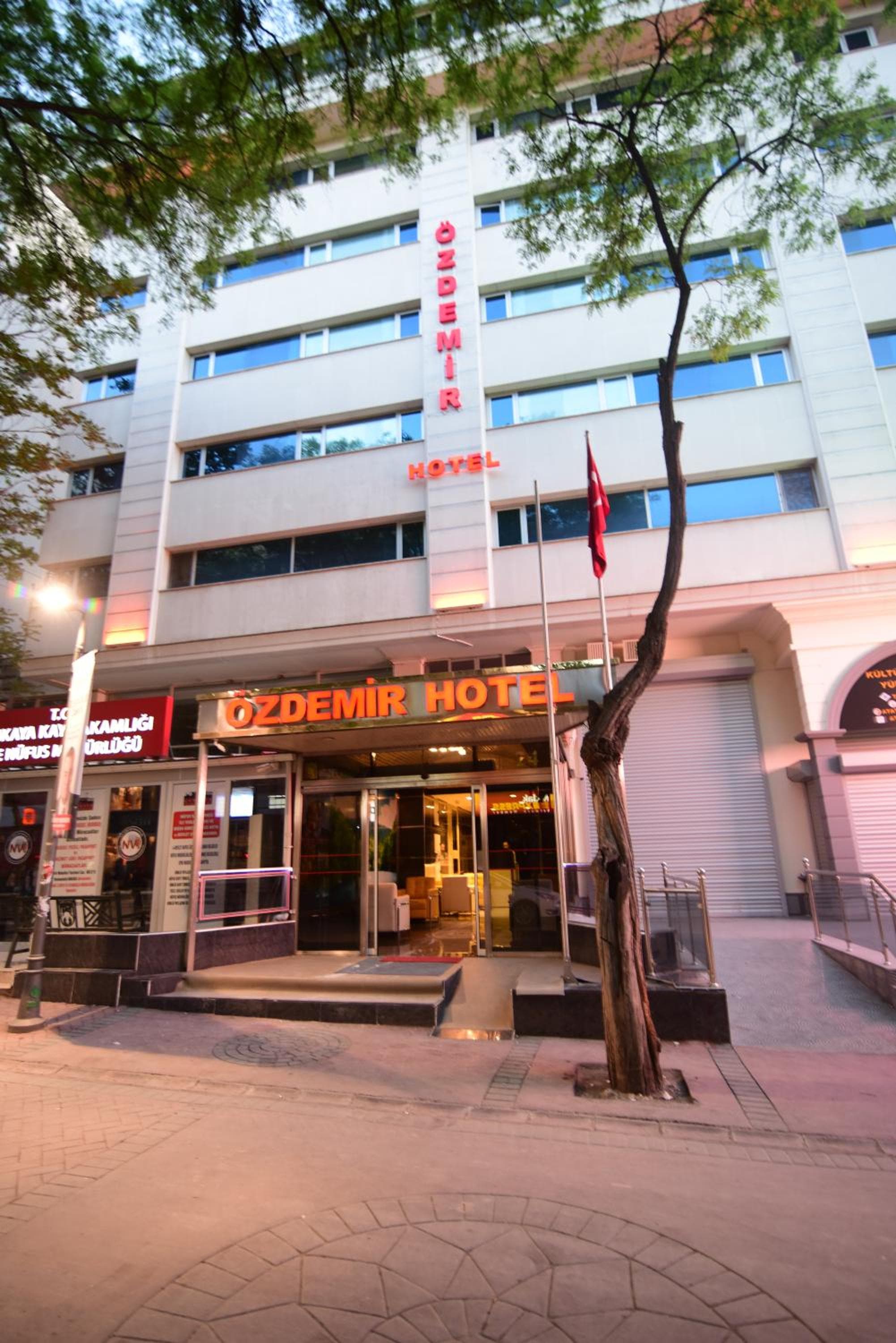 Özdemir Palas - Image 1