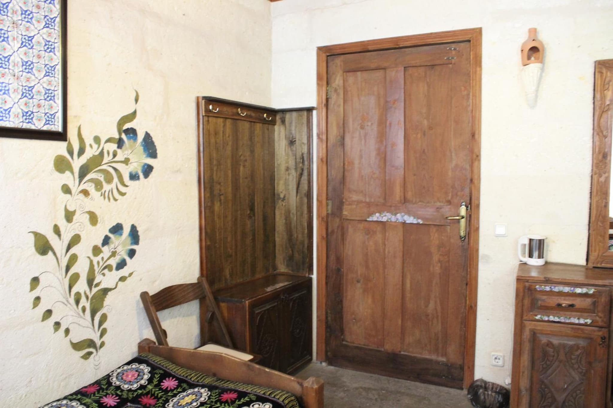 Kismet Cave House - Image 2