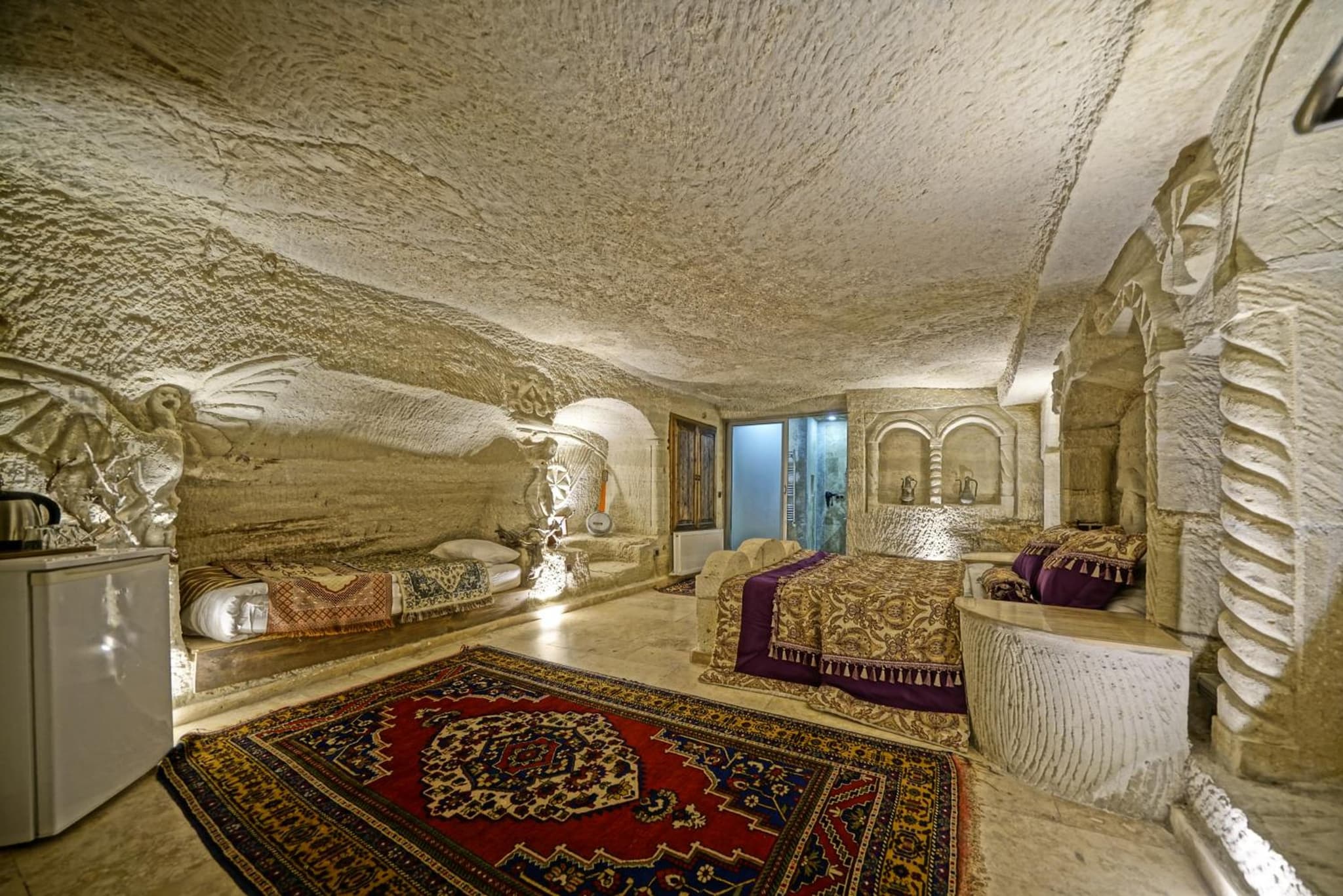 Kayatas Cave Suites - Image 3