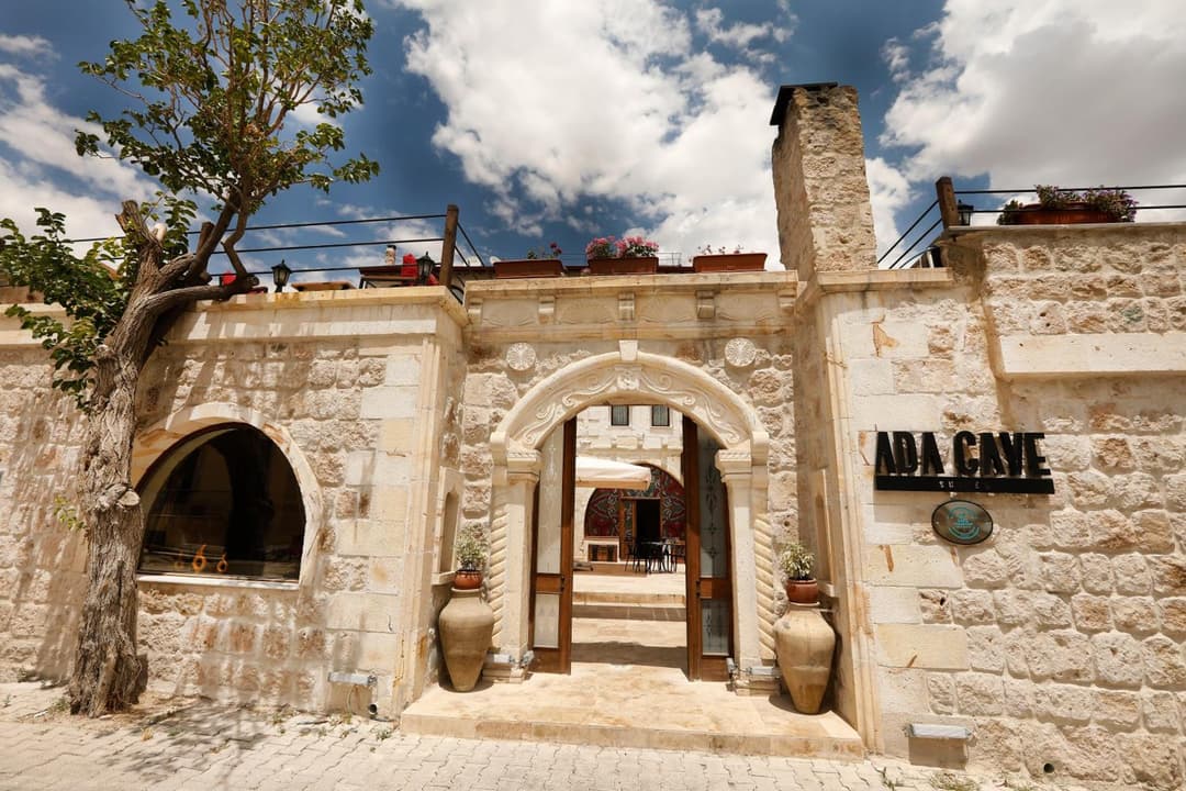 Ada Cave Suites fotoğrafı
