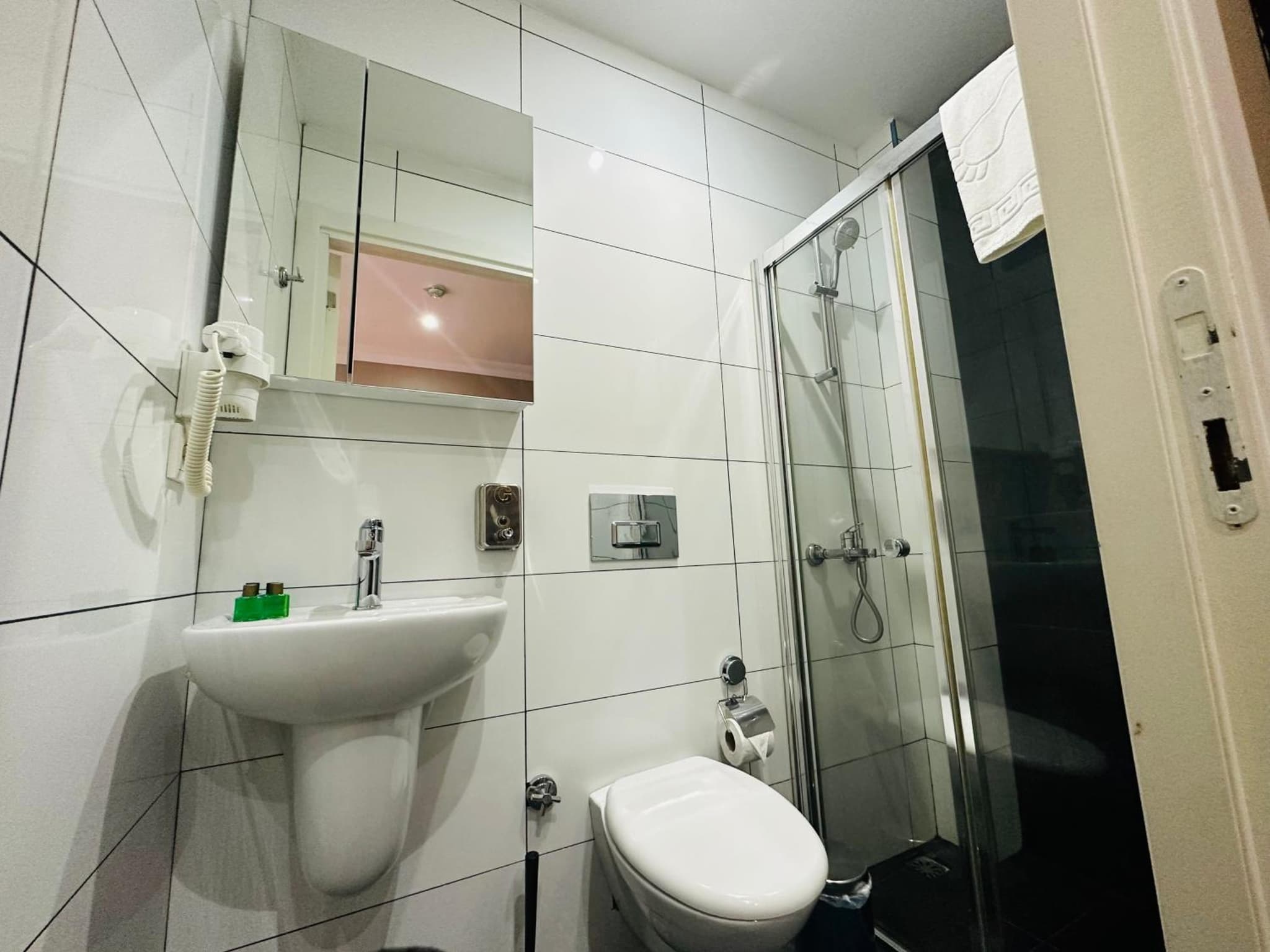 Aram Kerasi Odaları - Image 4