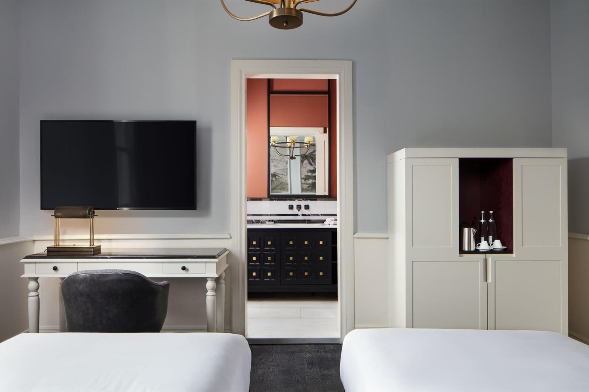 Adahan DeCamondo Pera, Autograph Collection - Image 2