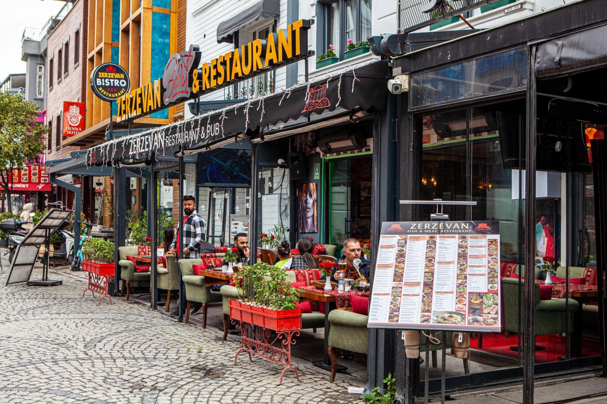 Blue Zerzevan Konak Otel - Image 4