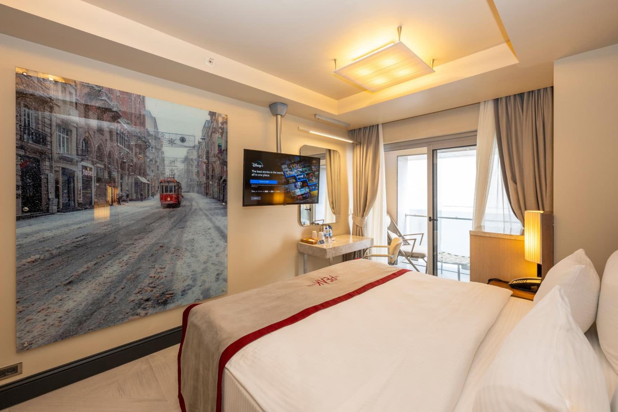 Ramada By Wyndham Istanbul Pera Taksim - Image 2