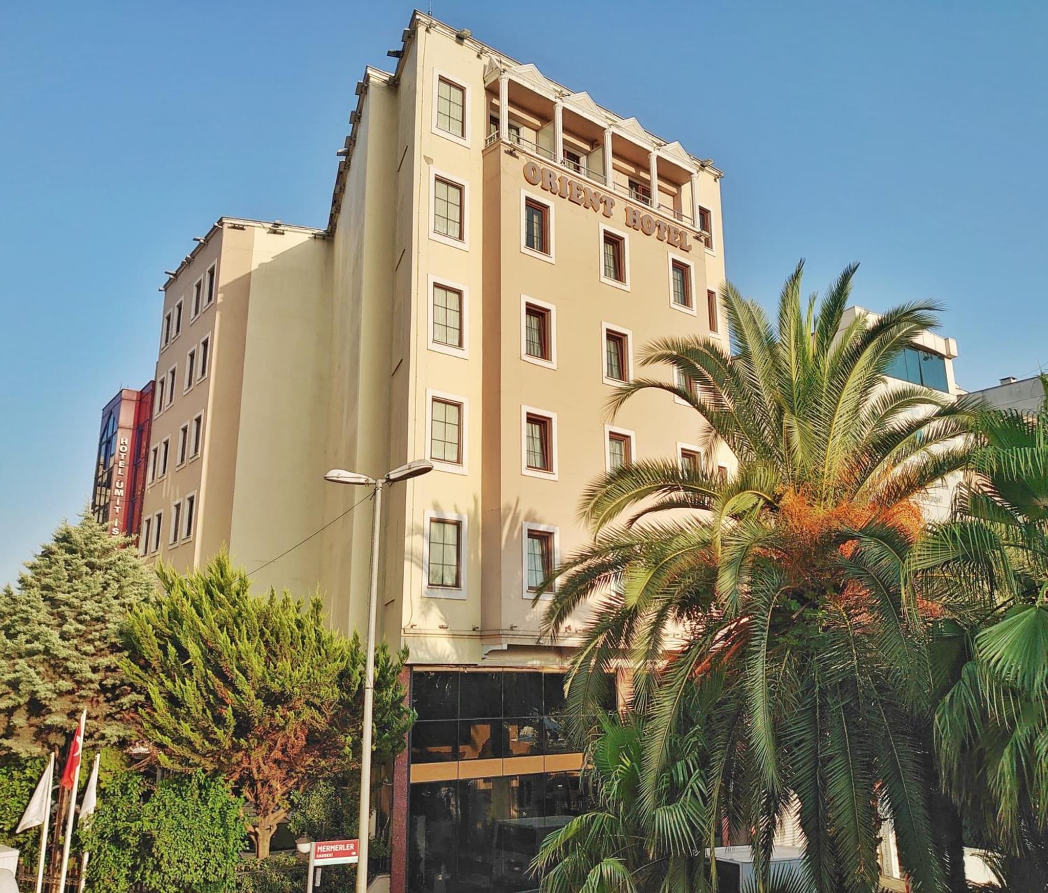 Orient Mintur Hotel - Image 1