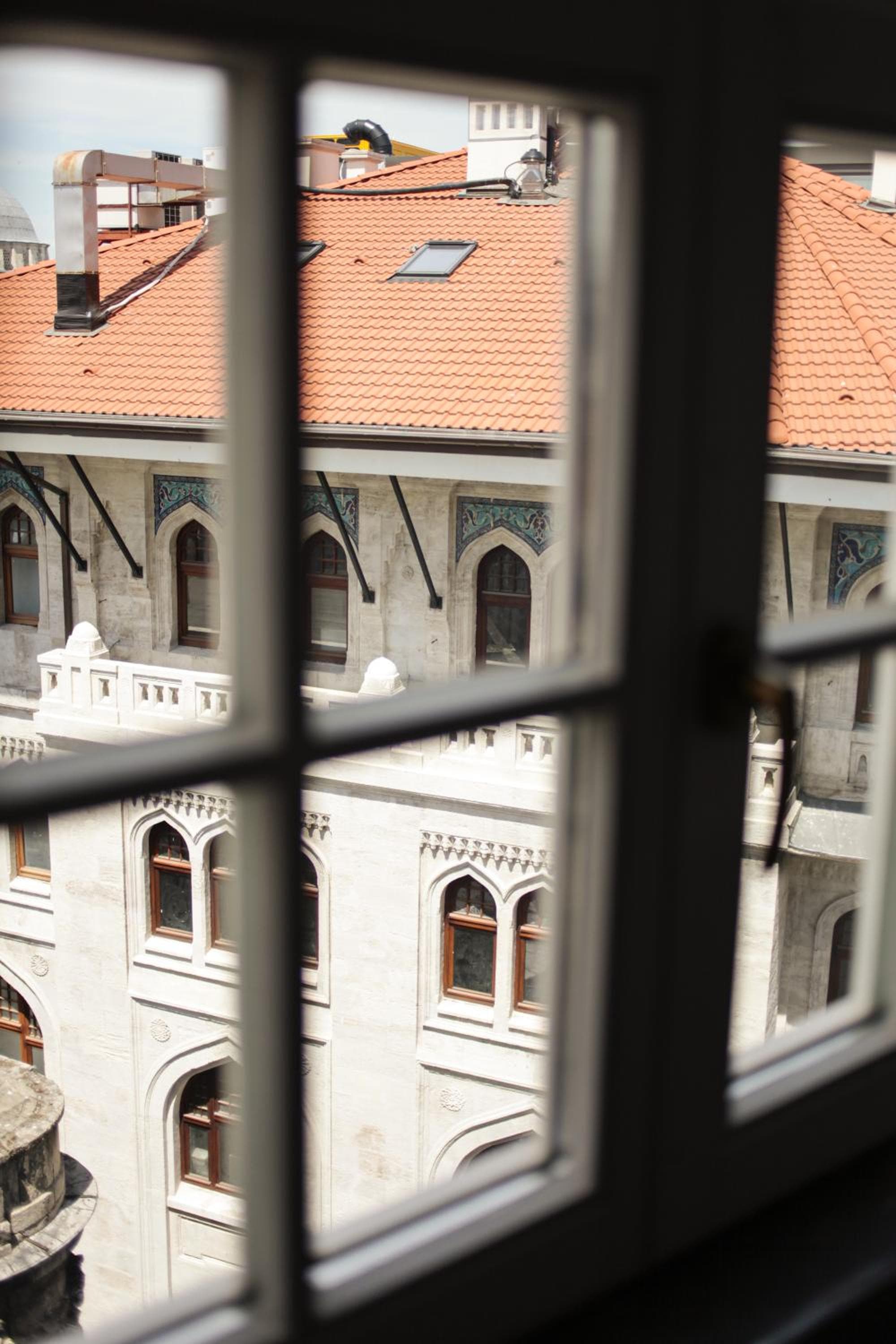 Orientbank Otel İstanbul, Autograph Collection - Image 1