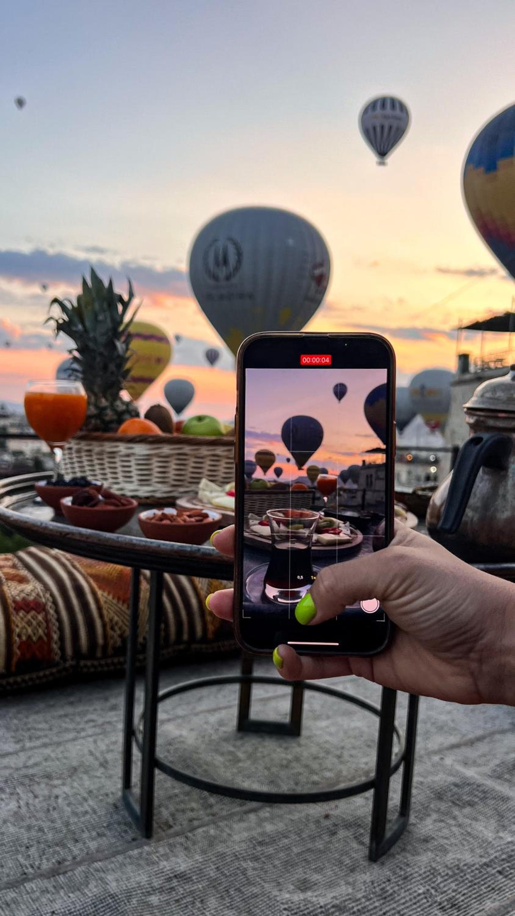 Hera Cave Suites - Image 1