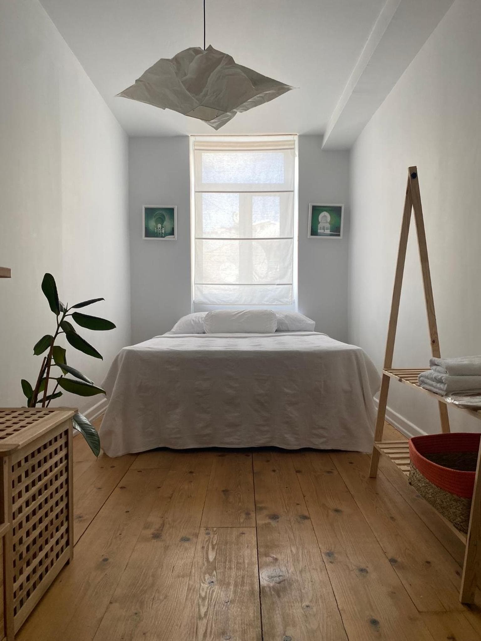 Fantastic golden horn view in Beyoglu, Cozy design - Image 1