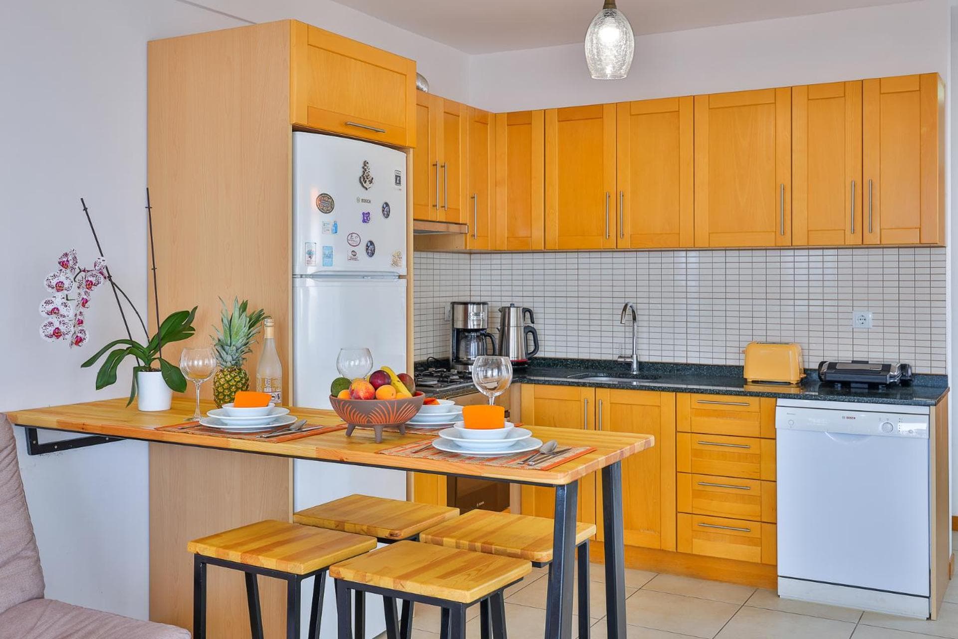 Apollo Apart - Image 3