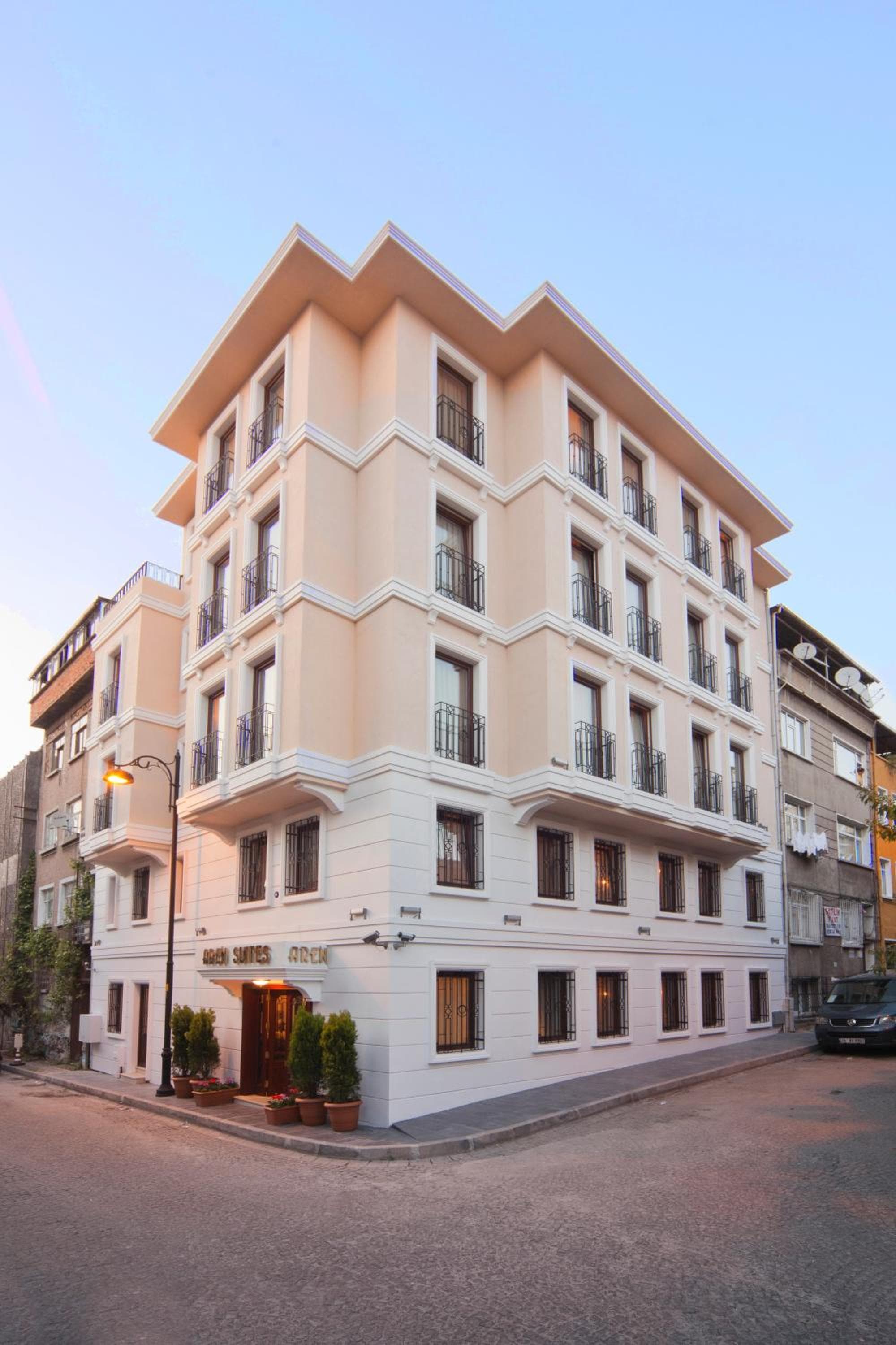 Aren Suites - Image 1