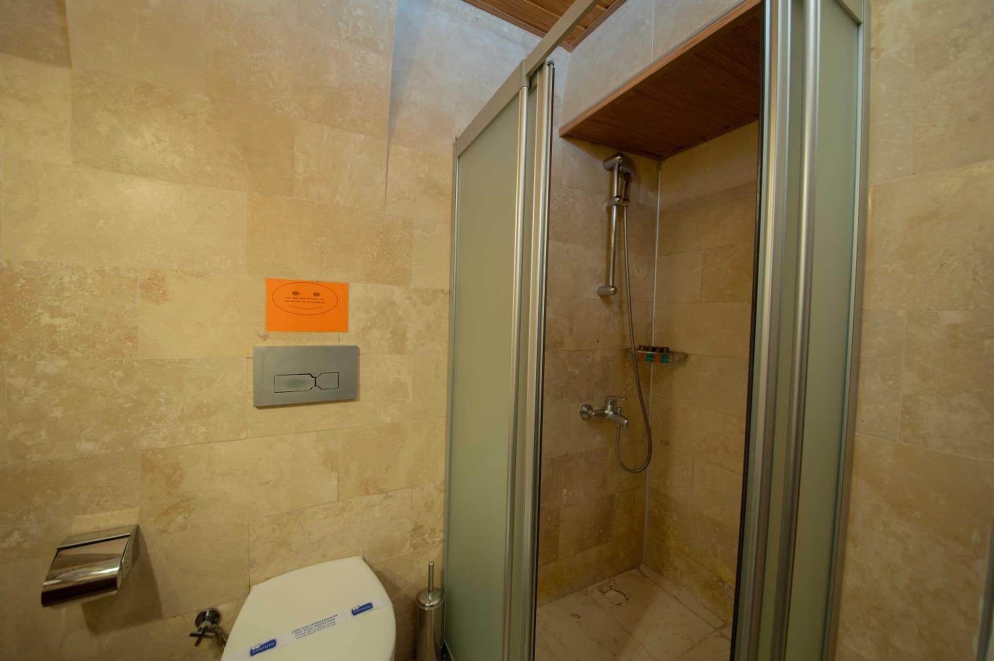 Safran Cave Hotel - Image 4