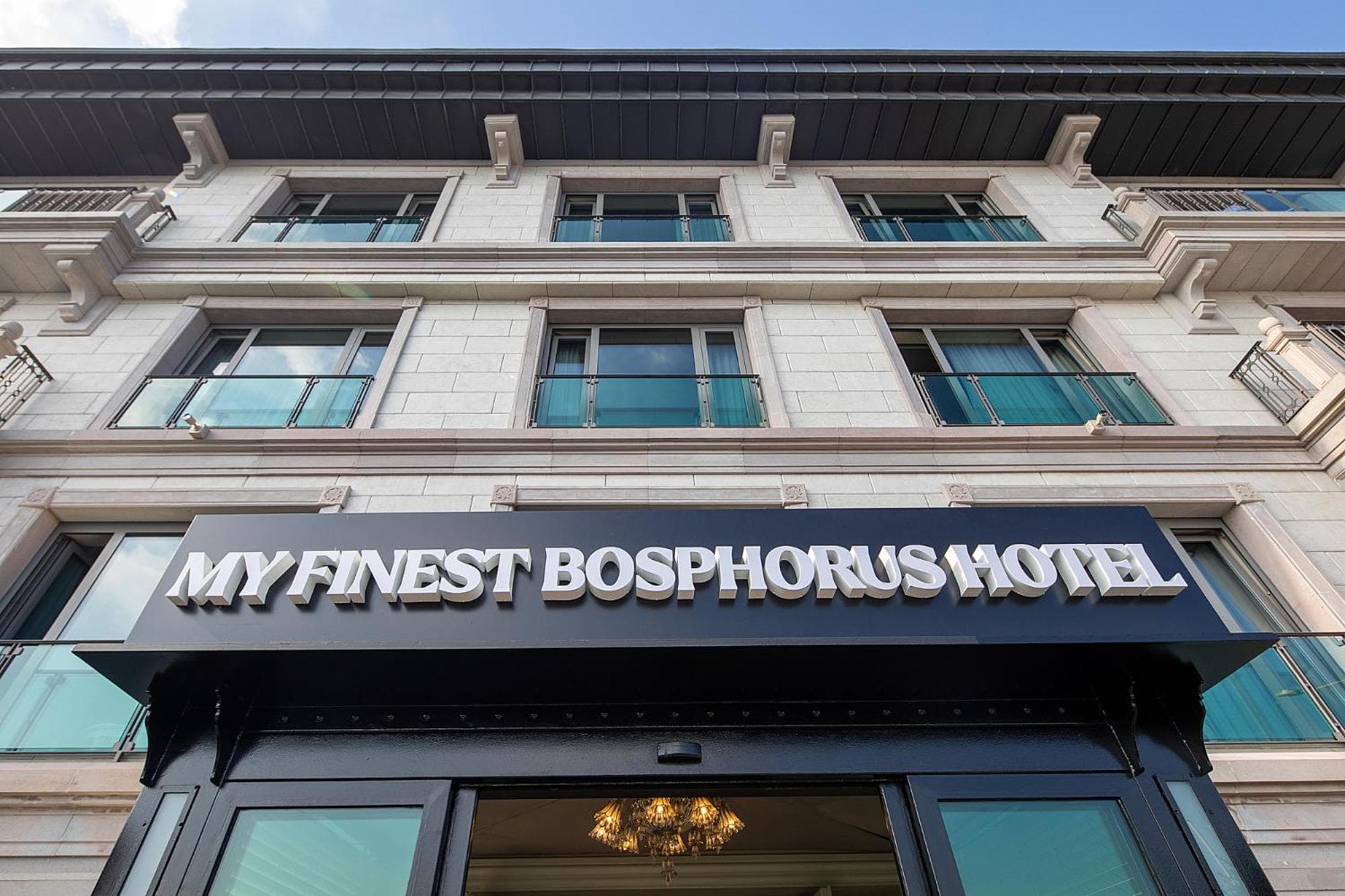 MFB Tarabya Hotel - Image 1