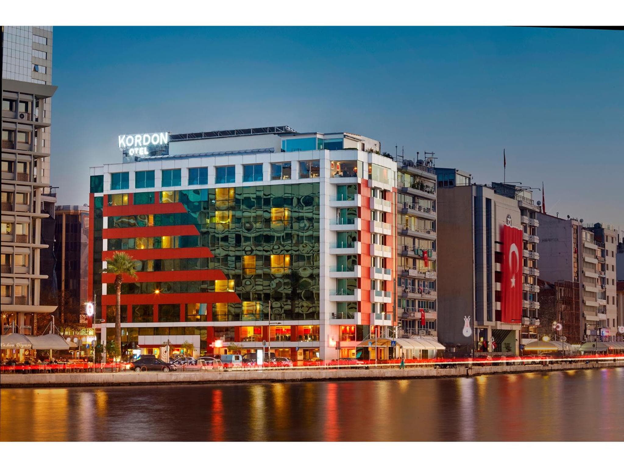 Kordon Hotel Pasaport - Image 1