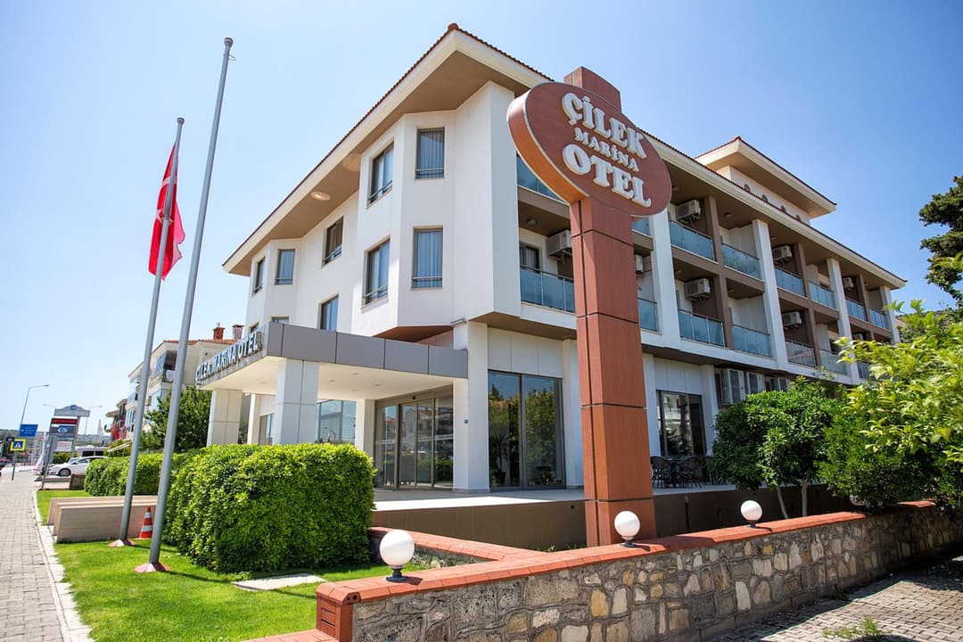 Çilek Marina Otel