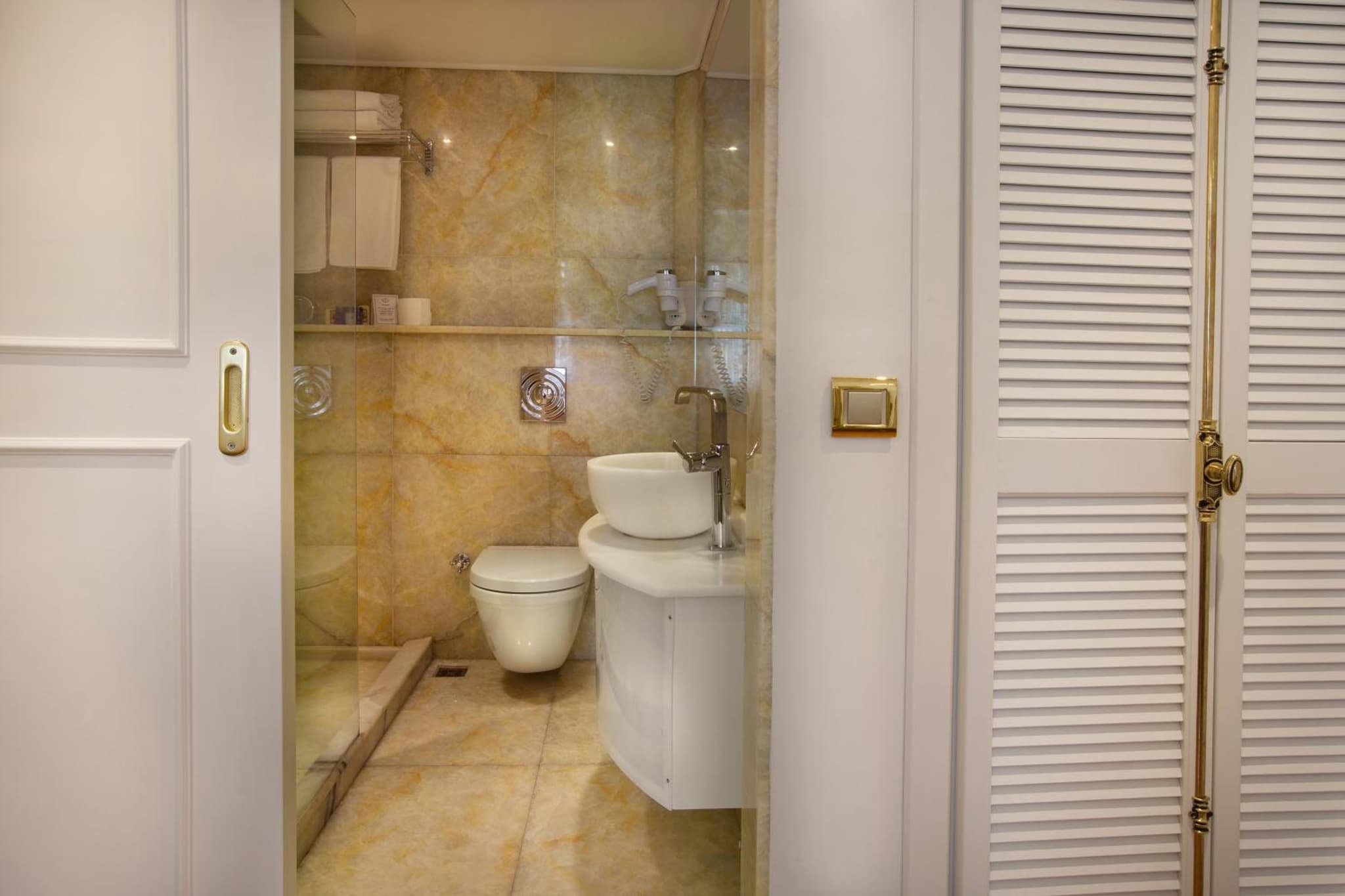 Valide Sultan Konagi - Image 4