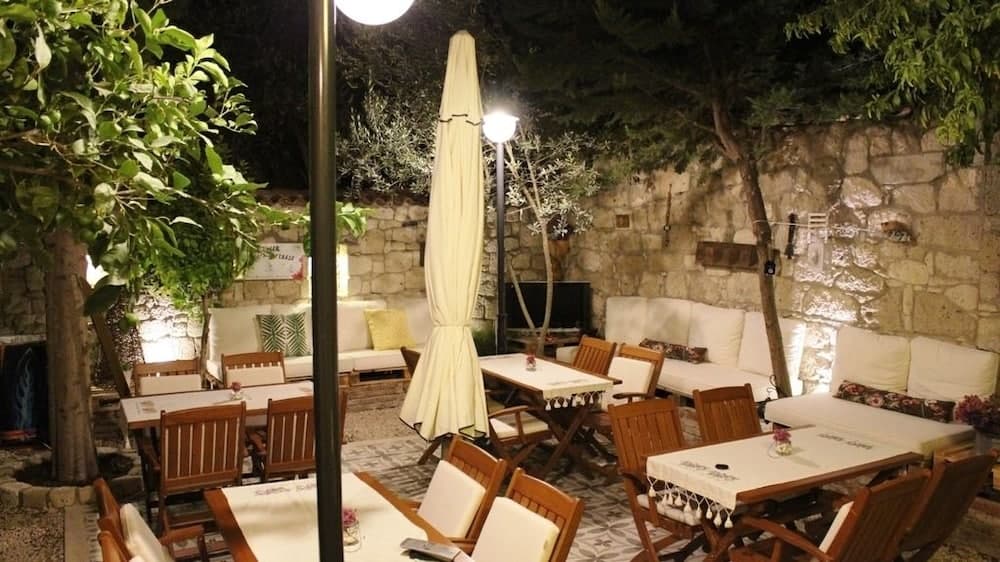 Lilyum Alaçatı Butik Otel - Image 4