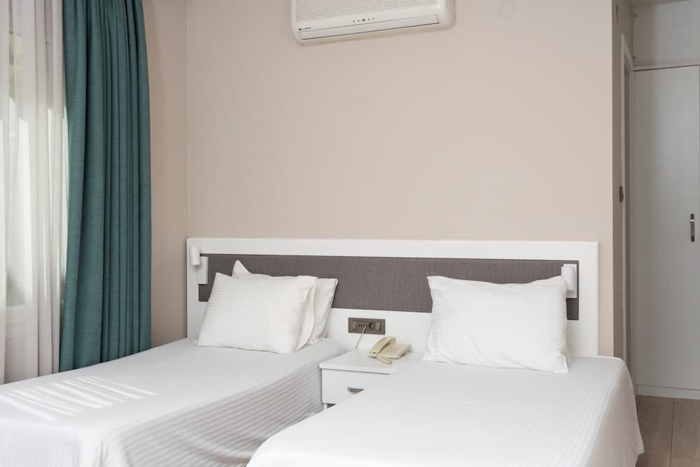 Bay Nihat Lale Otel - Image 4