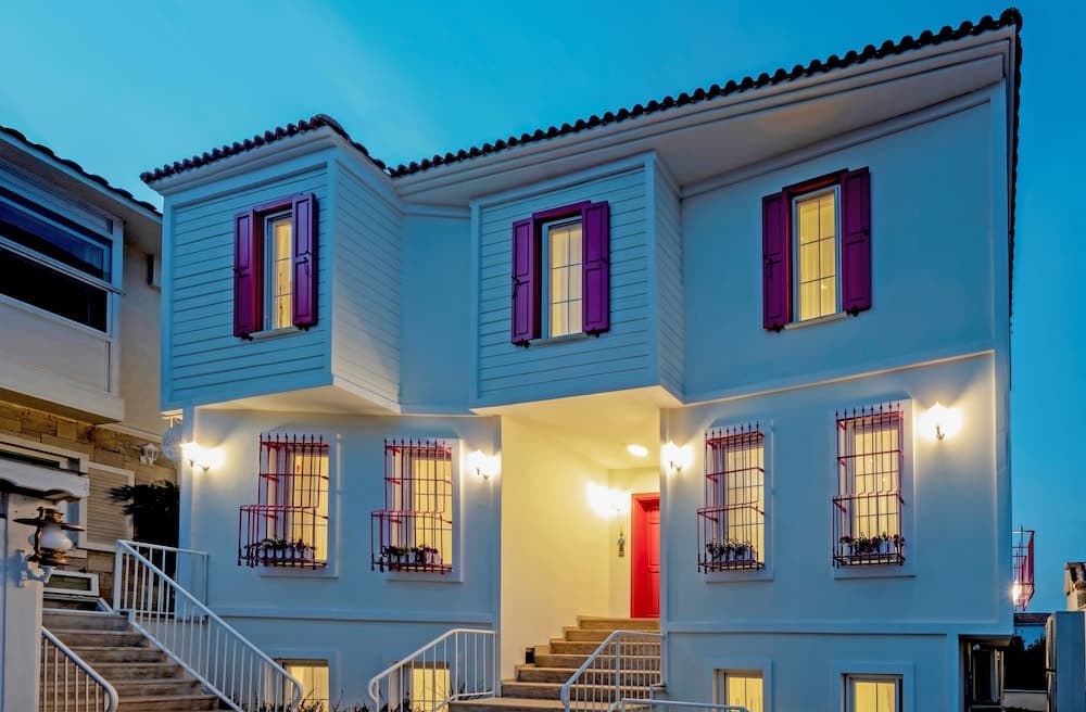 Kalinihta Otel - Image 1