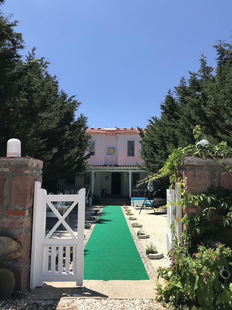 Nilia Butik Otel - Image 1