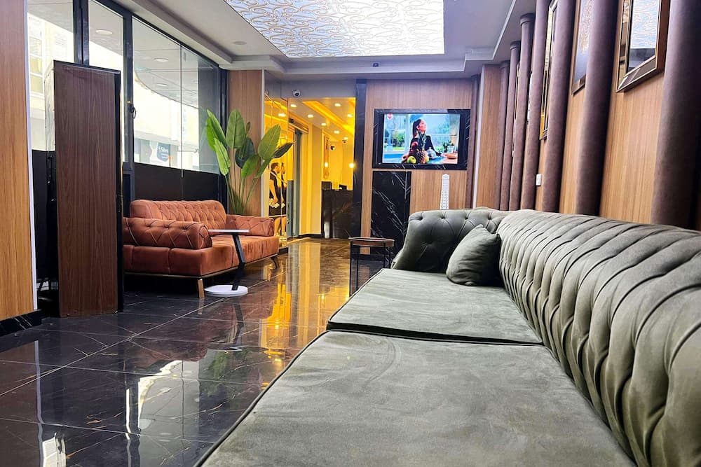 Big Life Otel - Image 3