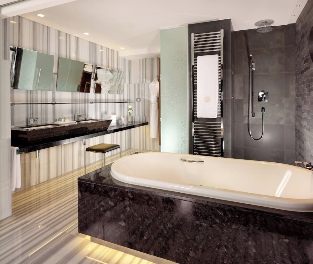 Swissotel The Bosphorus Istanbul - Image 1