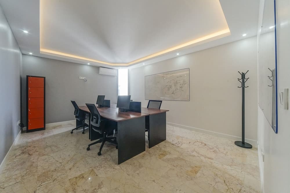 Manu Startup Evi - Image 3