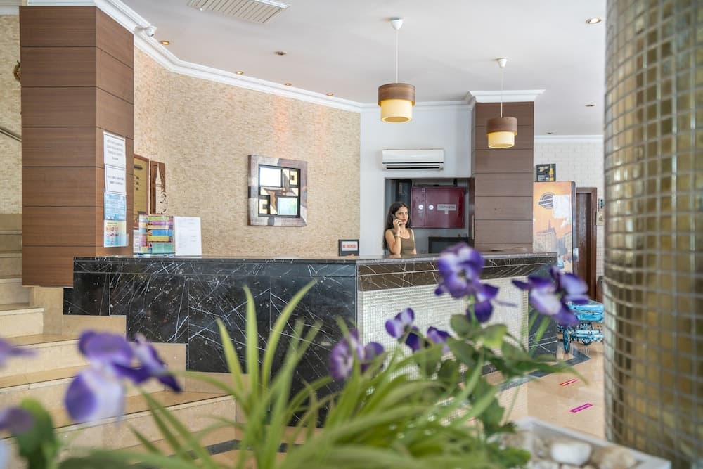 Carmen Suite Otel - Image 4