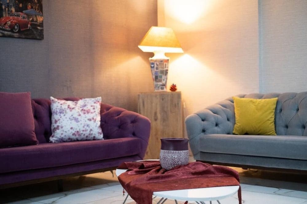 De La Elpida Otel - Image 4